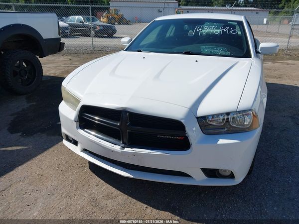 2014 DODGE CHARGER SXT