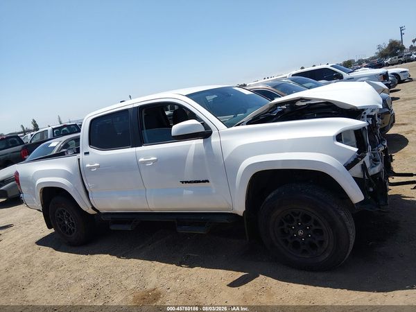 2022 TOYOTA TACOMA SR5 V6