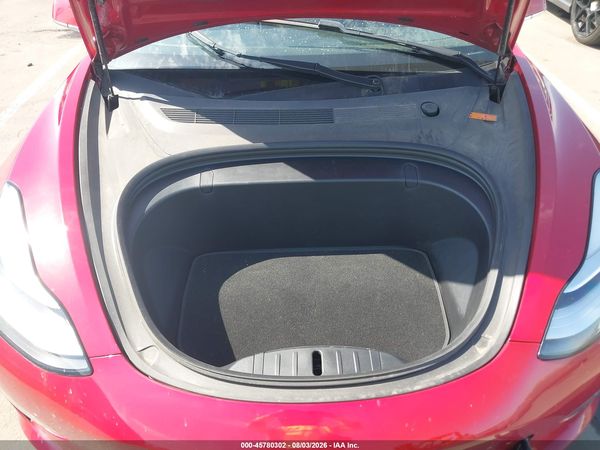 2018 TESLA MODEL 3 LONG RANGE/PERFORMANCE