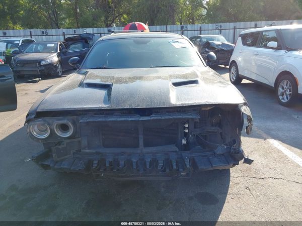 2017 DODGE CHALLENGER SXT