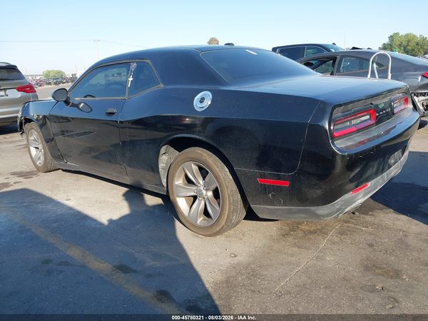 2017 DODGE CHALLENGER SXT