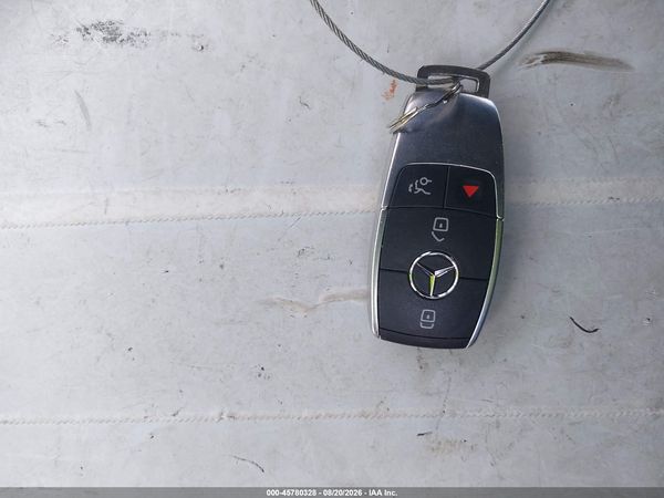 2022 MERCEDES-BENZ A 220 A220