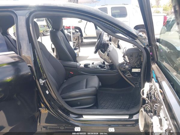 2022 MERCEDES-BENZ A 220 A220