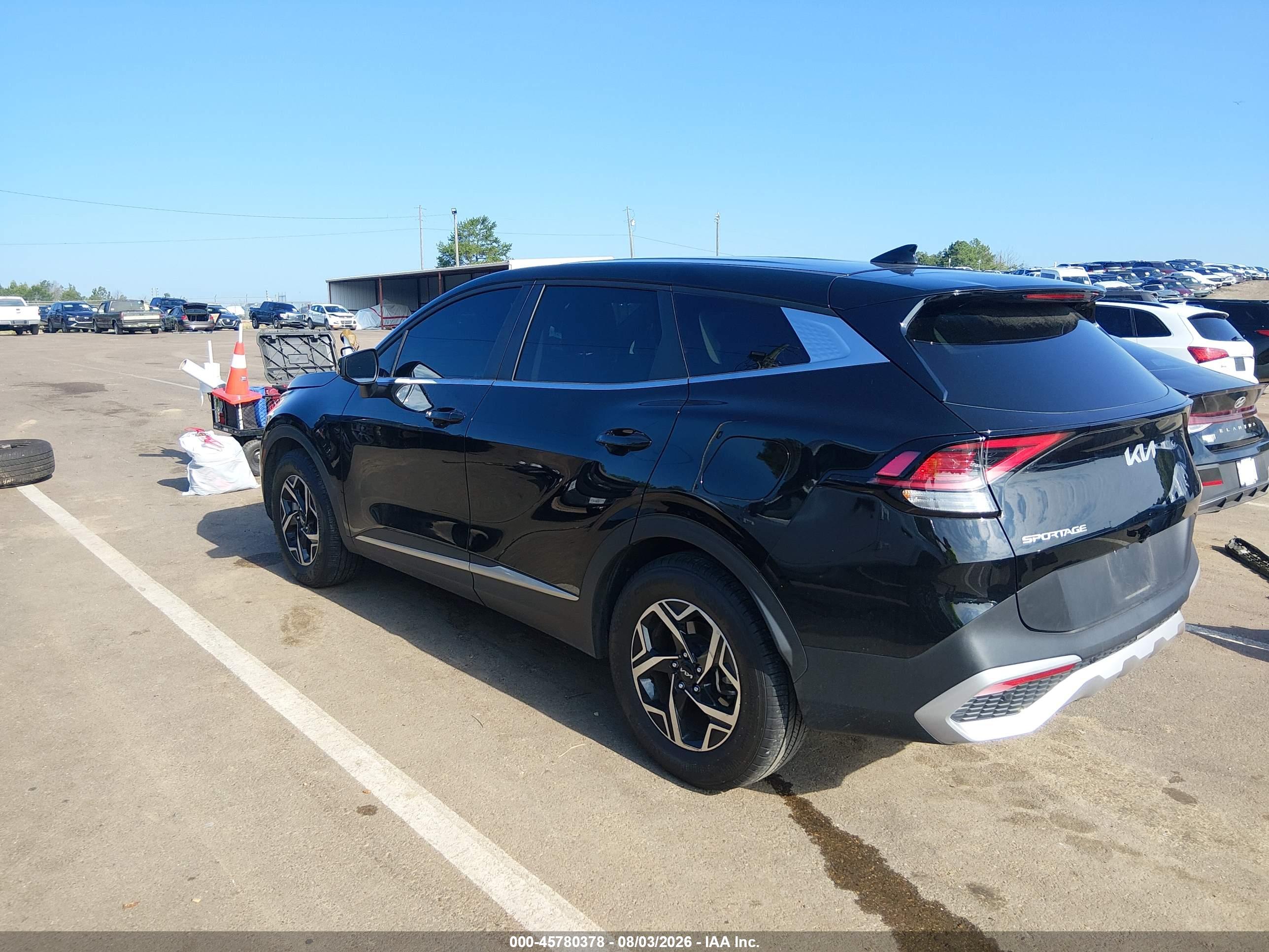 2025 KIA SPORTAGE LX