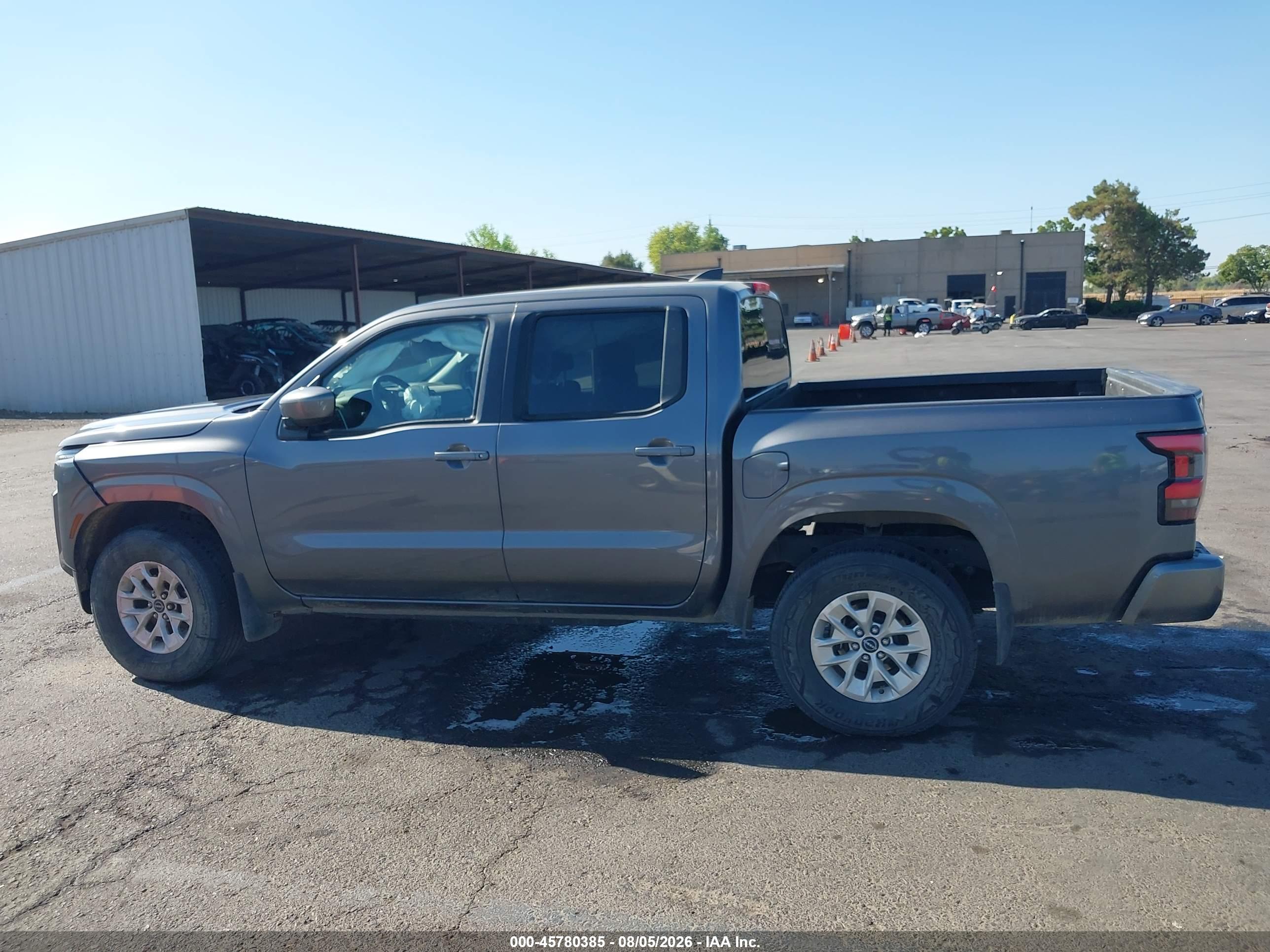 2024 NISSAN FRONTIER SV 4X4