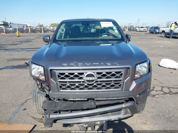 2024 NISSAN FRONTIER SV 4X4