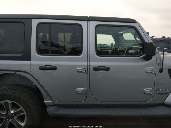 2019 JEEP WRANGLER UNLIMITED SAHARA 4X4