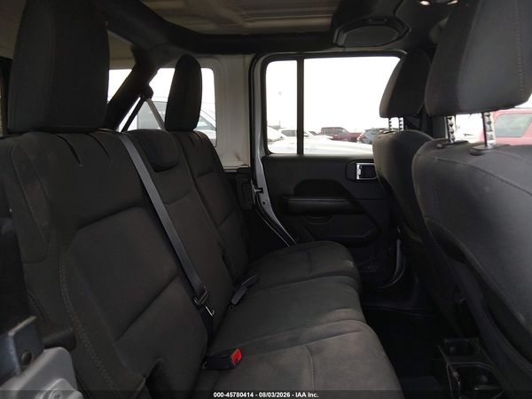 2019 JEEP WRANGLER UNLIMITED SAHARA 4X4