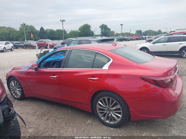 2022 INFINITI Q50 LUXE AWD