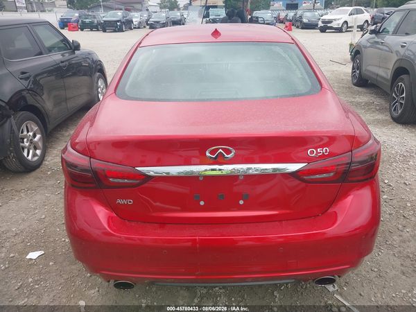 2022 INFINITI Q50 LUXE AWD