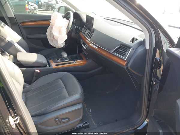 2022 AUDI Q5