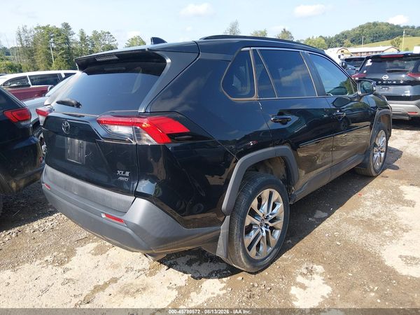 2020 TOYOTA RAV4 XLE PREMIUM
