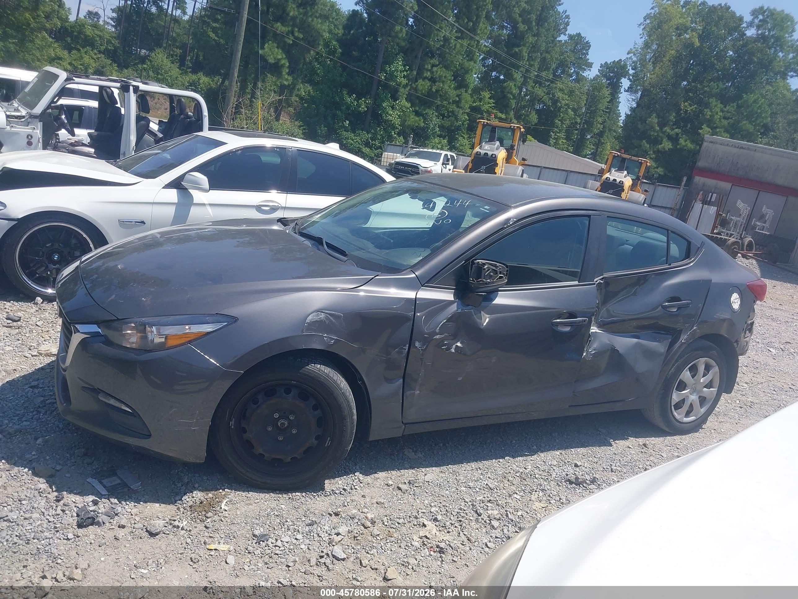 2017 MAZDA MAZDA3 SPORT