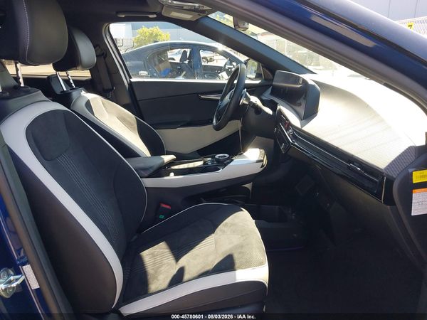 2022 KIA EV6 GT-LINE