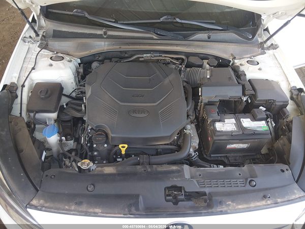 2018 KIA CADENZA PREMIUM
