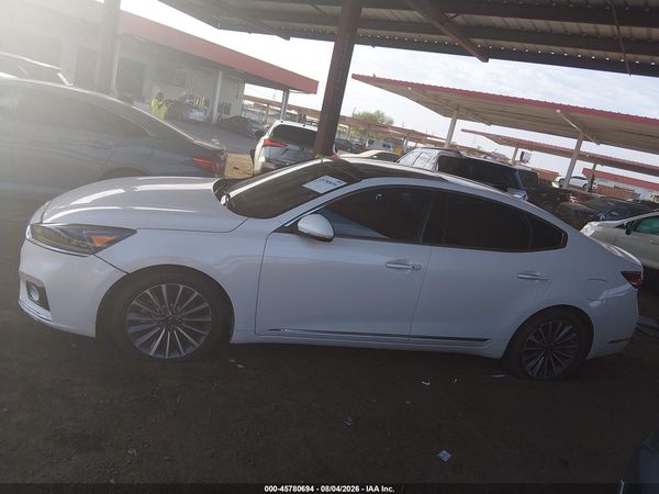 2018 KIA CADENZA PREMIUM