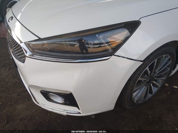 2018 KIA CADENZA PREMIUM