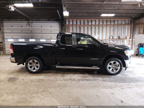 2020 RAM 1500 BIG HORN  4X4 6'4 BOX