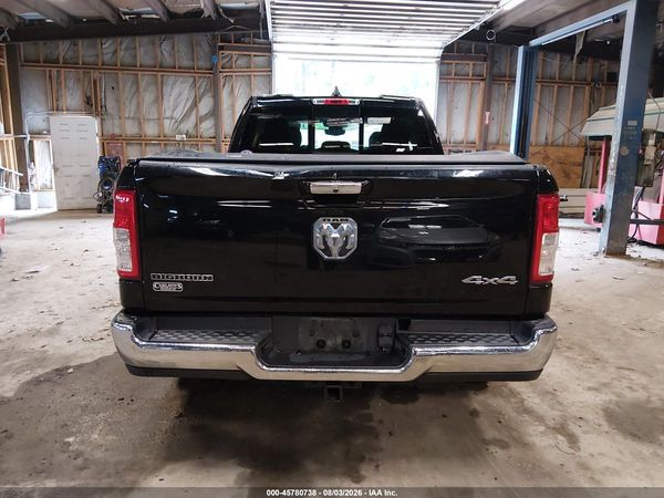 2020 RAM 1500 BIG HORN  4X4 6'4 BOX