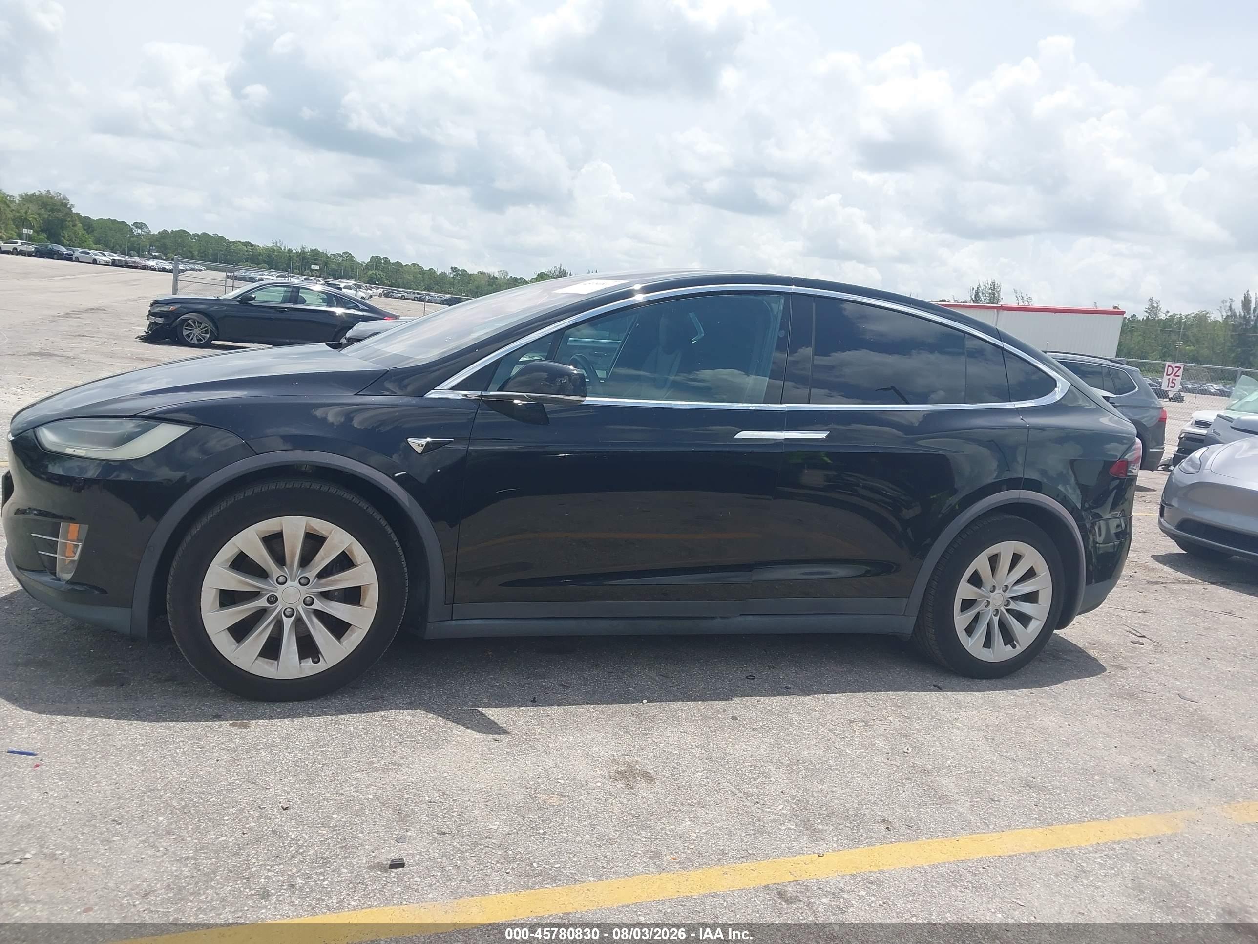 2020 TESLA MODEL X