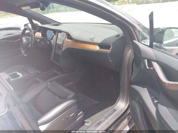 2020 TESLA MODEL X