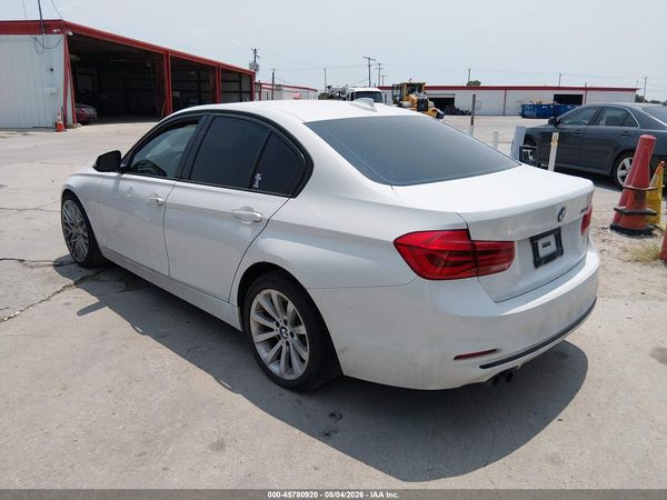2016 BMW 328I SA — I3