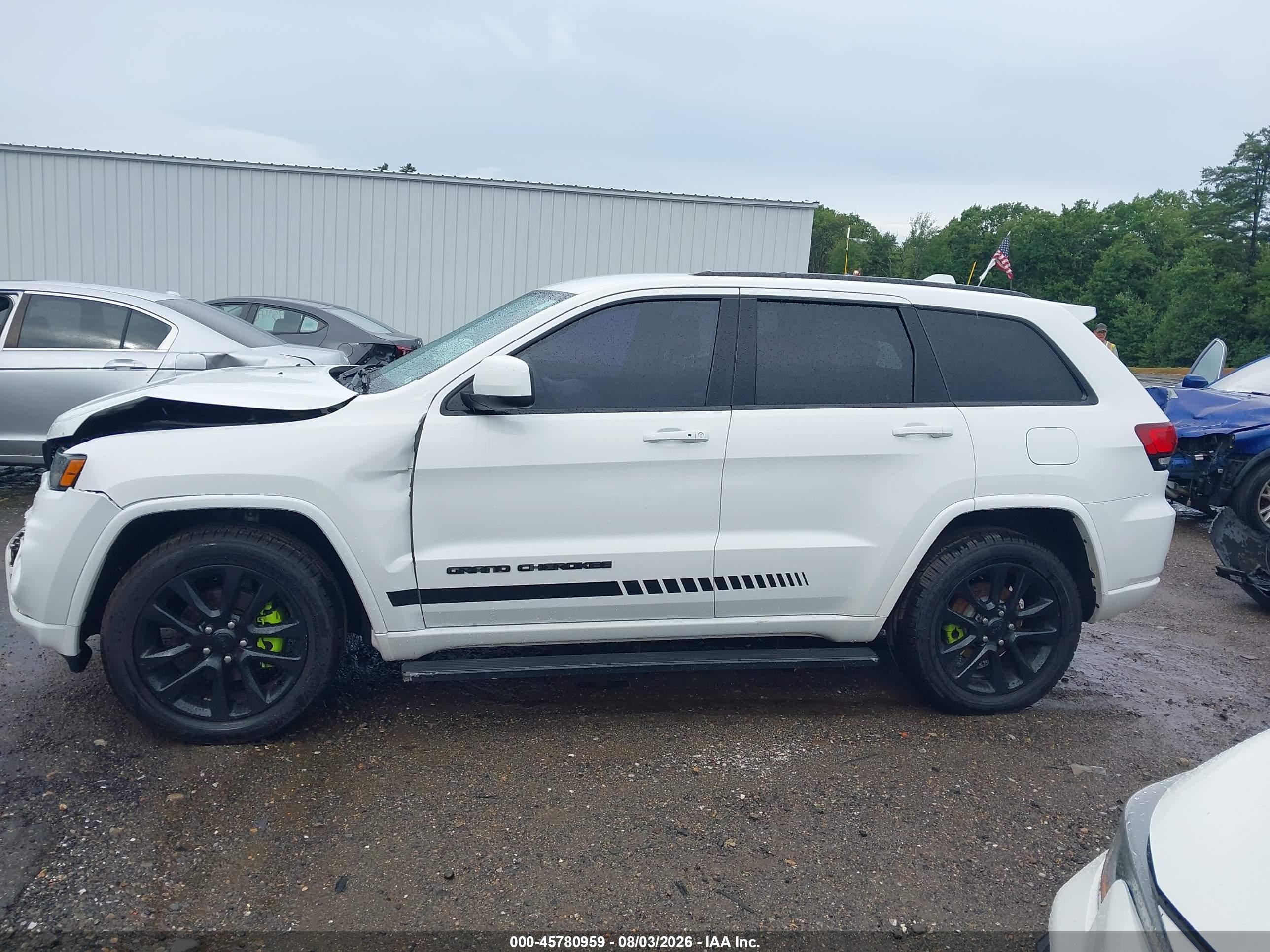 2017 JEEP GRAND CHEROKEE ALTITUDE