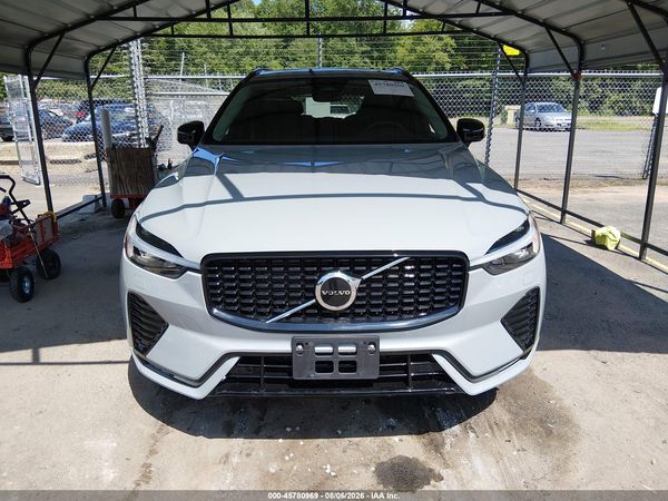 2025 VOLVO XC60 B5 CORE