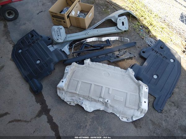 2025 VOLVO XC60 B5 CORE