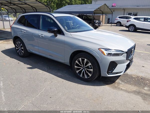 2025 VOLVO XC60 B5 CORE