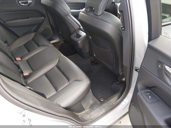 2025 VOLVO XC60 B5 CORE