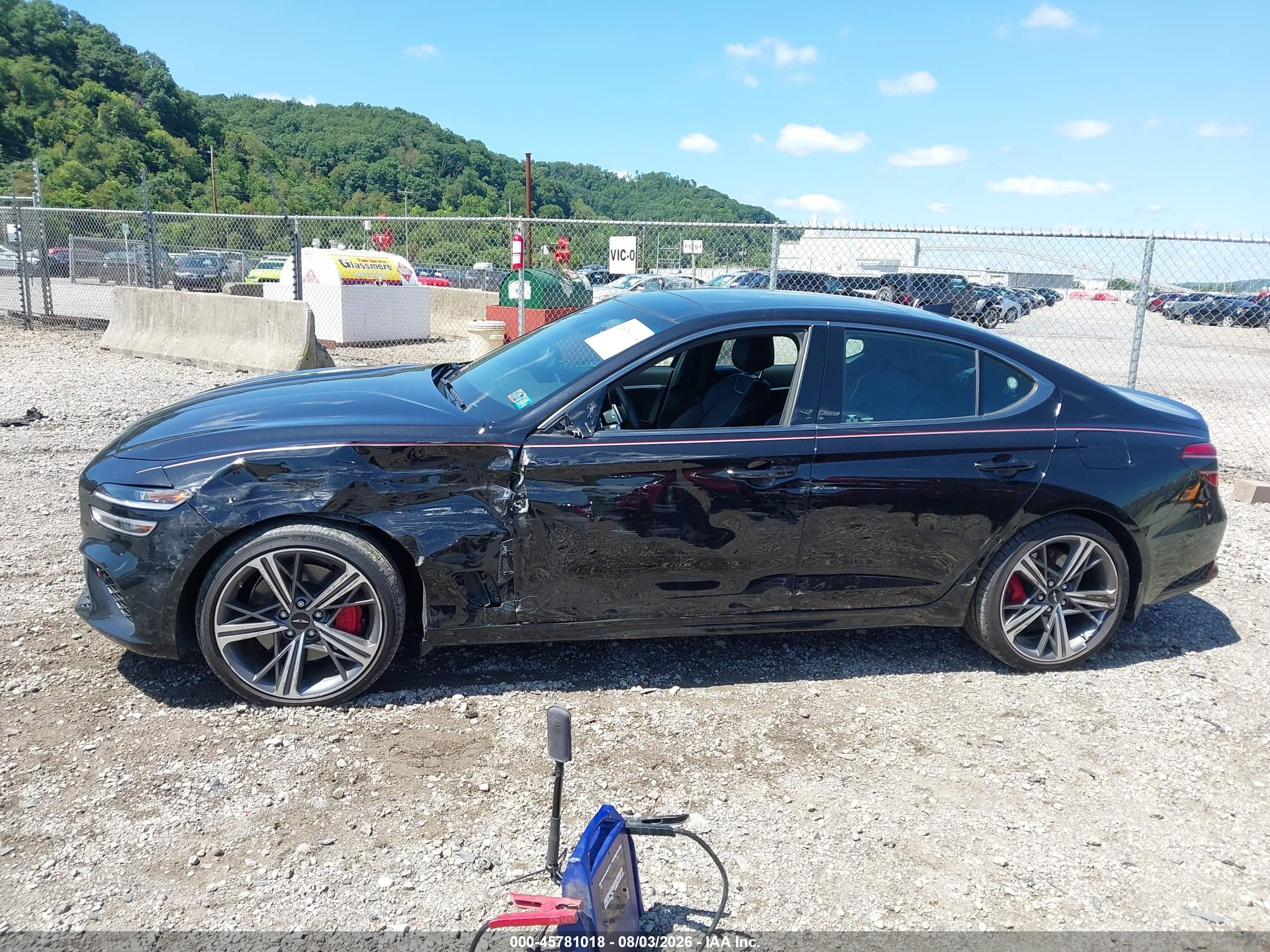 2024 GENESIS G70 2.5T AWD