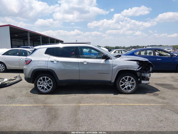 2022 JEEP COMPASS LATITUDE LUX 4X4