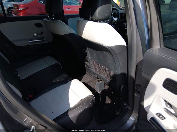 2021 MERCEDES-BENZ GLA 250 4MATIC