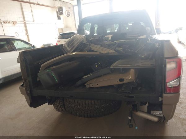 2021 NISSAN TITAN PRO-4X 4X4 — I119