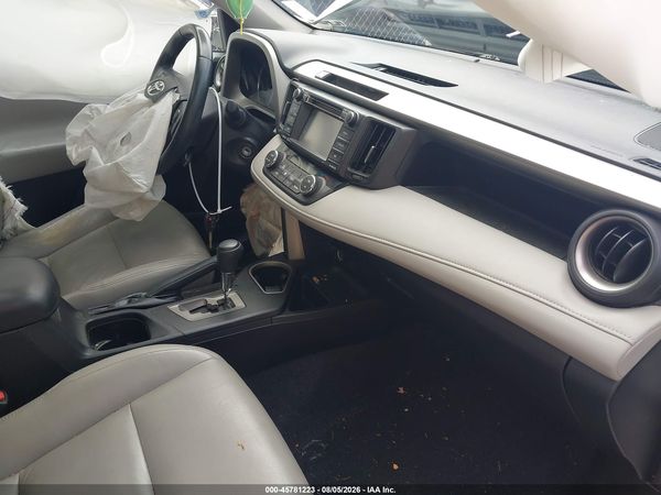 2016 TOYOTA RAV4 XLE