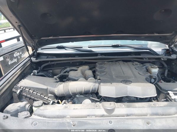 2018 TOYOTA 4RUNNER SR5