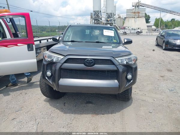 2018 TOYOTA 4RUNNER SR5