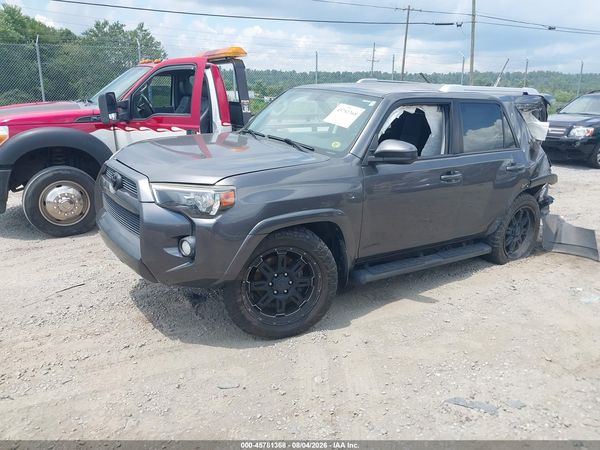 2018 TOYOTA 4RUNNER SR5