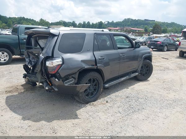 2018 TOYOTA 4RUNNER SR5