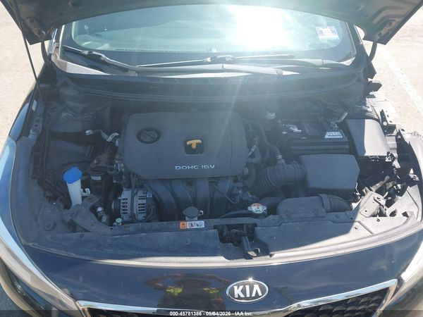 2017 KIA FORTE LX