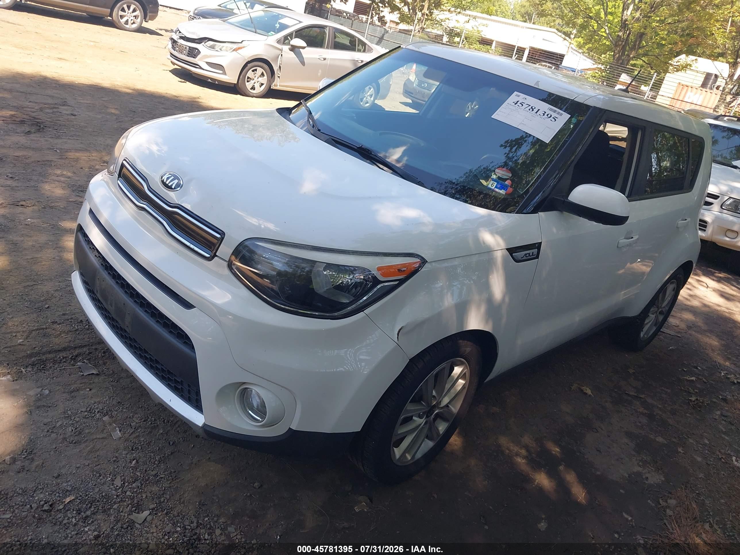 2017 KIA SOUL +