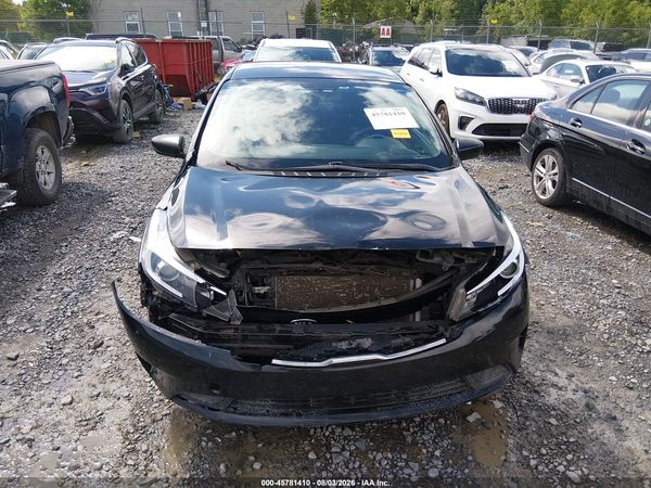 2017 KIA FORTE LX