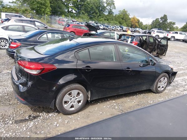 2017 KIA FORTE LX