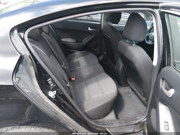 2017 KIA FORTE LX