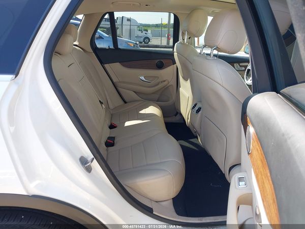 2021 MERCEDES-BENZ GLC 300 4MATIC SUV