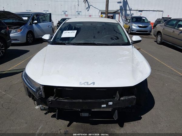2025 KIA K4 LX