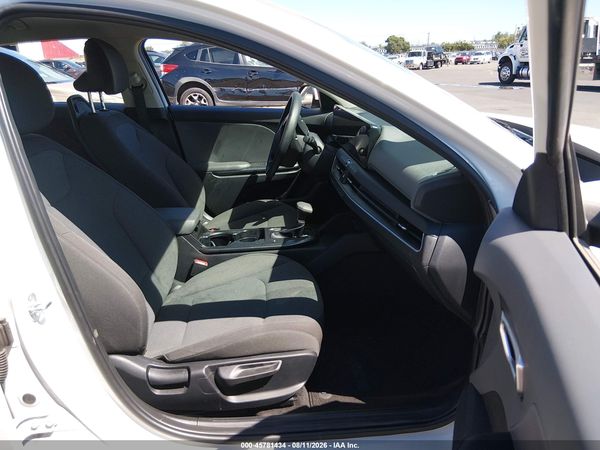 2025 KIA K4 LX