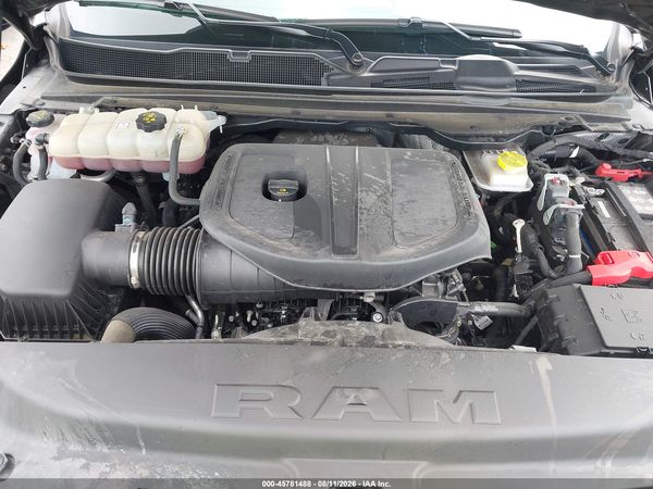 2025 RAM 1500 LARAMIE  4X4 5'7 BOX