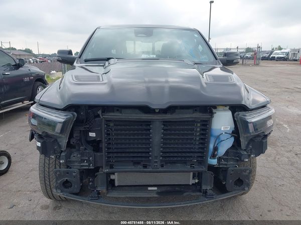 2025 RAM 1500 LARAMIE  4X4 5'7 BOX